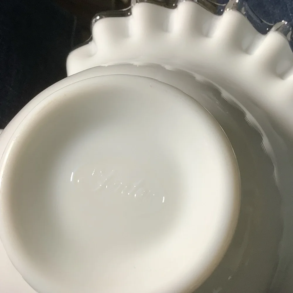 Vintage Fenton White Milk Glass Ruffled Edge Handled Basket